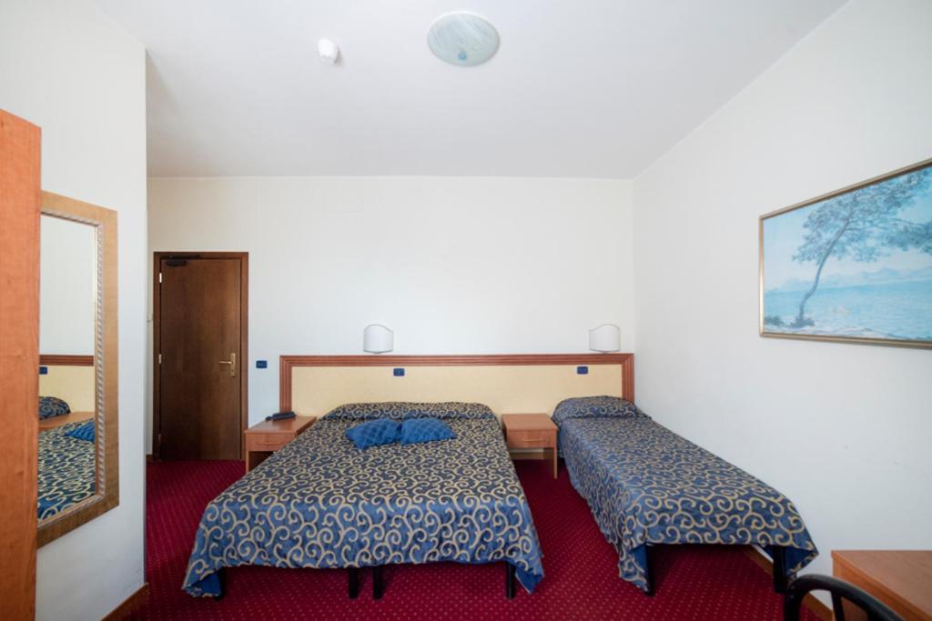 Hotel Italia & Lombardi Montefiascone Ngoại thất bức ảnh