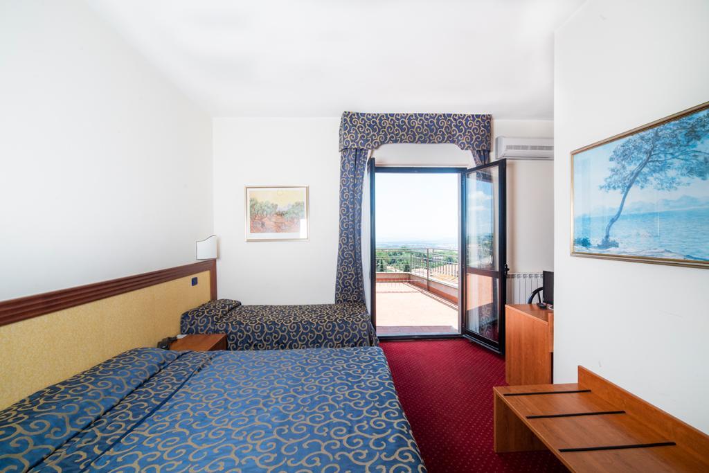 Hotel Italia & Lombardi Montefiascone Ngoại thất bức ảnh