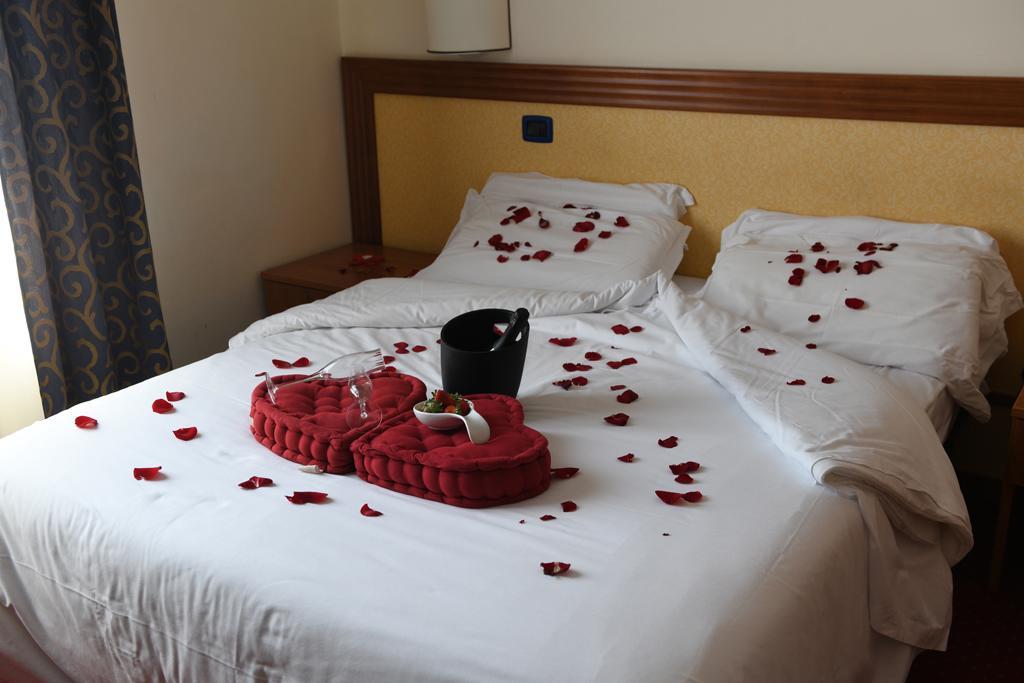 Hotel Italia & Lombardi Montefiascone Ngoại thất bức ảnh